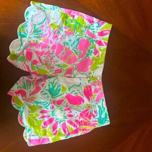 Lily Pulitzer The Buttercup Shorts Pattern: Flamingo Pink Don’t Give a Chuck